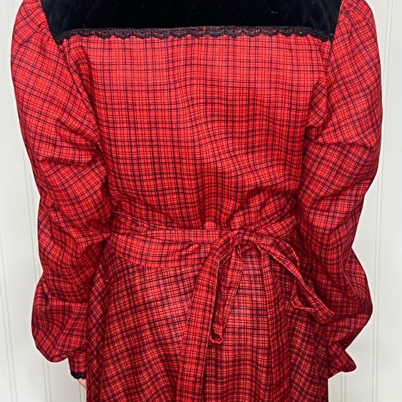 Elegant Red Plaid Prairie Long Dress - Picture 16 of 16